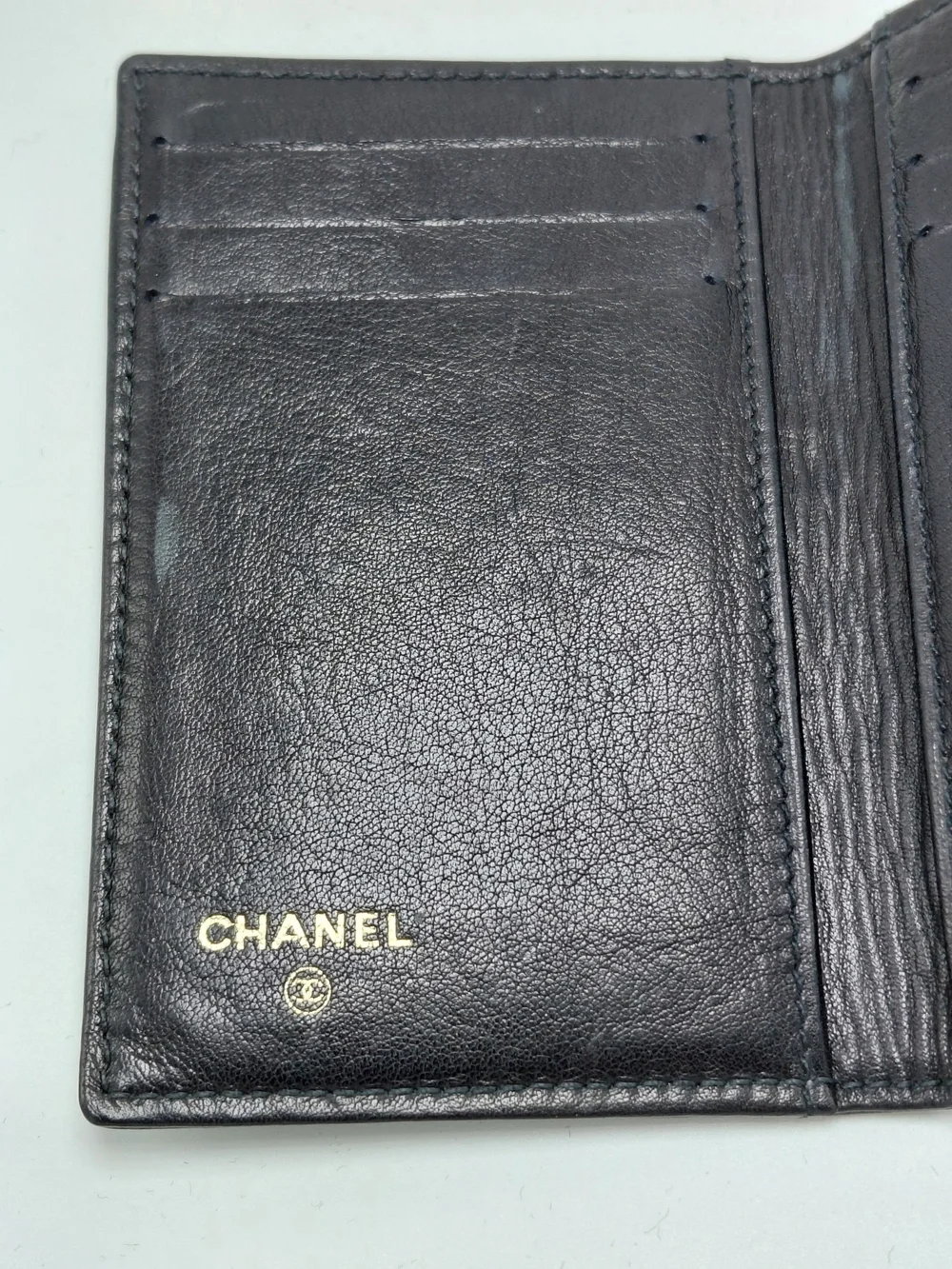 CHANEL Black Caviar Leather CC Logo Card & Key Holder